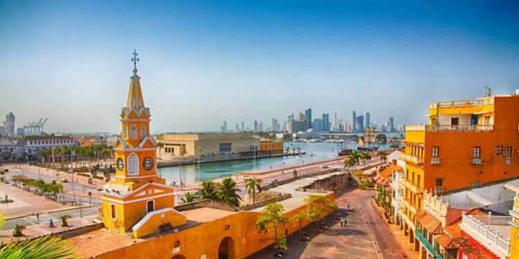 Santa Marta y La Guajira se consolidan como nuevos destinos de cruceros en el Caribe colombiano
