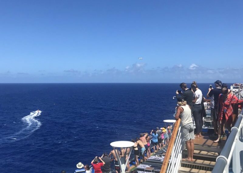 Miembro de la tripulación muere tras caer por la borda del Regal Princess cerca de Cancún