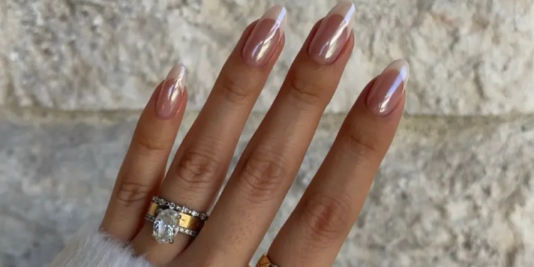 Order Up! Vanilla Latte Glaze Nails Are Your Next Mani Fix