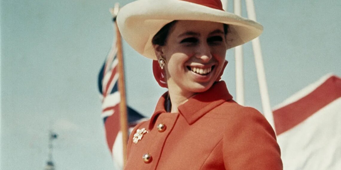 24 Rare Photos of a Young Princess Anne