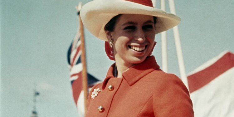 24 Rare Photos of a Young Princess Anne