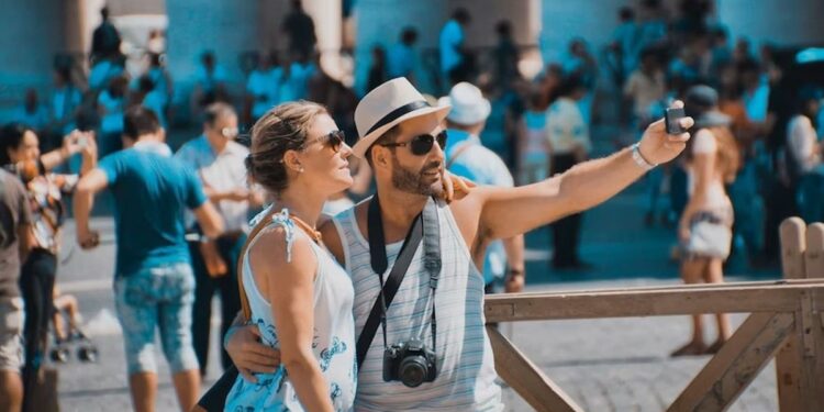 Agencias de viajes: ¿Por qué la copia de seguridad de datos es crucial para su continuidad operativa?