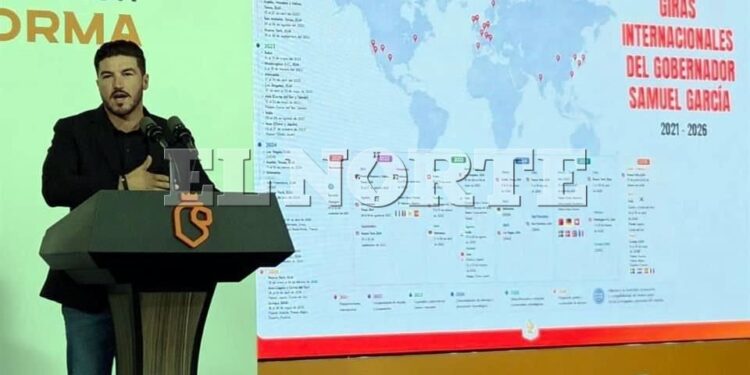 Alista Gobernador otra gira en Texas; defiende sus 27 viajes