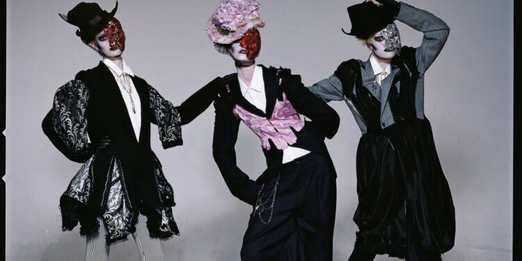 Calling All Rei Kawakubo Fans—dot COMME Is Auctioning 265 Pieces of His Epic Collection