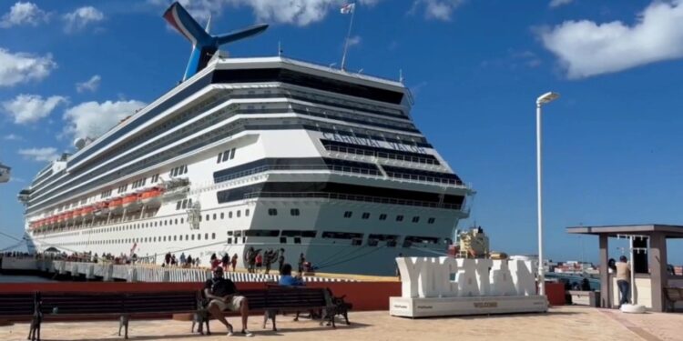 Crece el turismo de cruceros en Yucatán con un incremento de 14.3% en arribos
