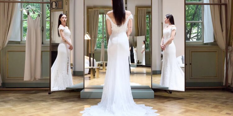 Aurora, la hija de Eros Ramazzotti, celebró su espectacular boda en Sicilia con tres vestidos de ensueño