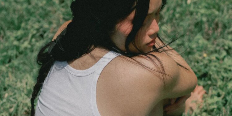 How Endometriosis Symptoms Changed My Beauty Routine