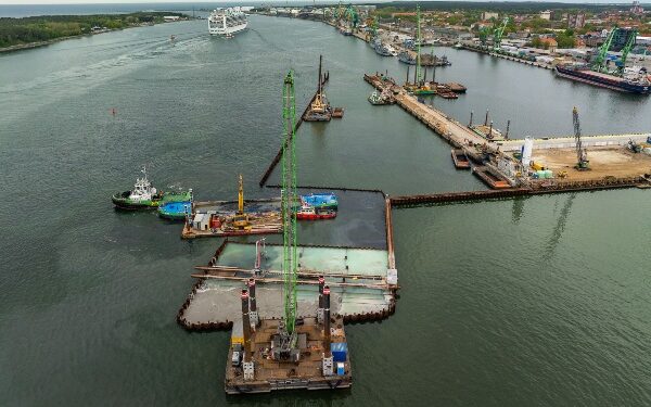 Finalizan primeros muelles de nueva terminal de cruceros de Klaipeda