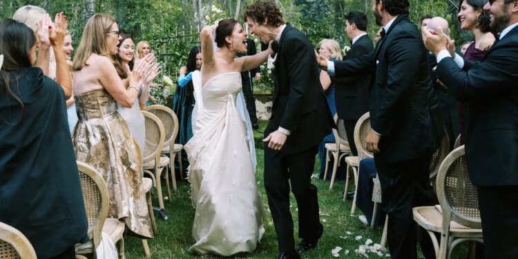 Inside Tallulah Willis and Justin Acee’s Woodland Wedding at the Bride’s Family Home in Idaho