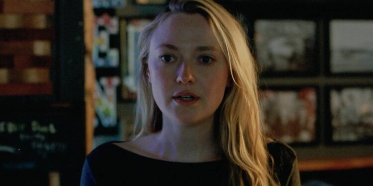 In ‘The Sun Never Sets,’ Dakota Fanning Goes Straight to the Heart