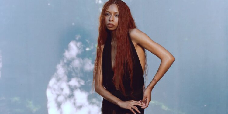 On Her New Album ‘Blue Island,’ Ravyn Lenae Proves She Can Do It All