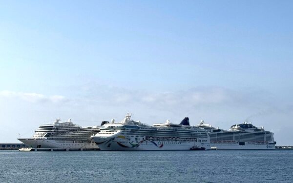 MSC Virtuosa, Norwegian Dawn y Viking Star coinciden en Tarragona