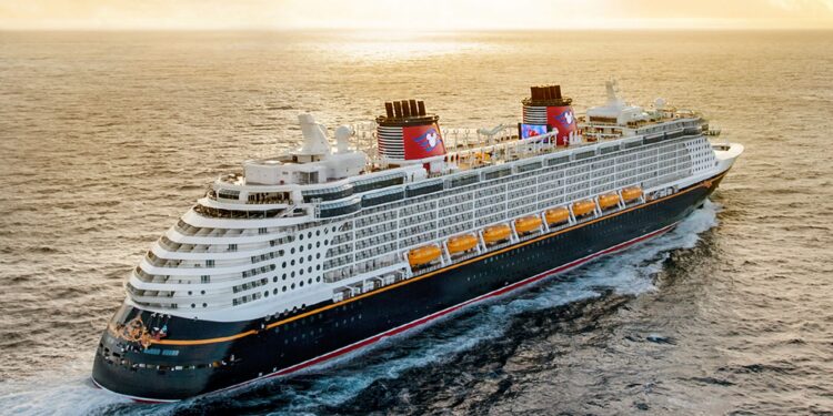DCL destaca viajes desde San Juan de Puerto Rico en 2027 y 2028