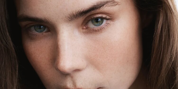 I Finally Tried A313, France’s Cult-Favorite Retinoid