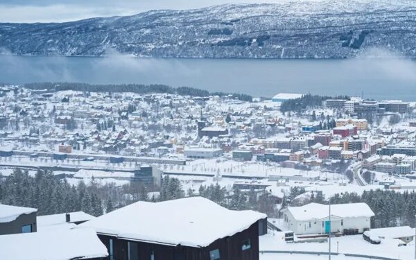 Fred. Olsen Cruise Line publica guía de viajes esencial sobre Narvik