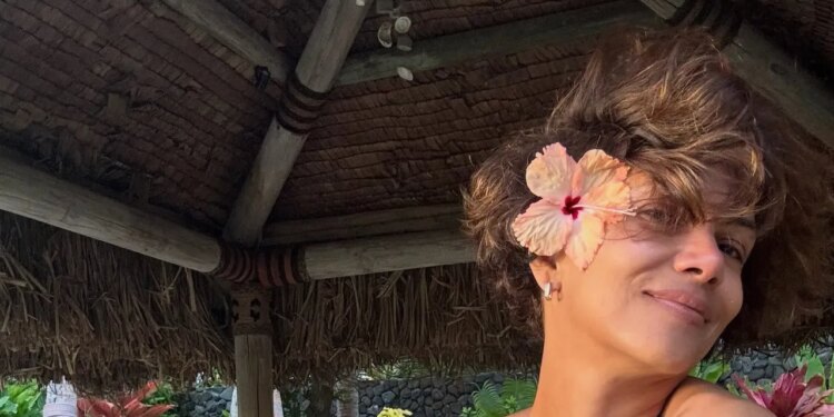 Halle Berry Is Having the Best Summer Ever—With a Beauty and Intimacy Routine To Match