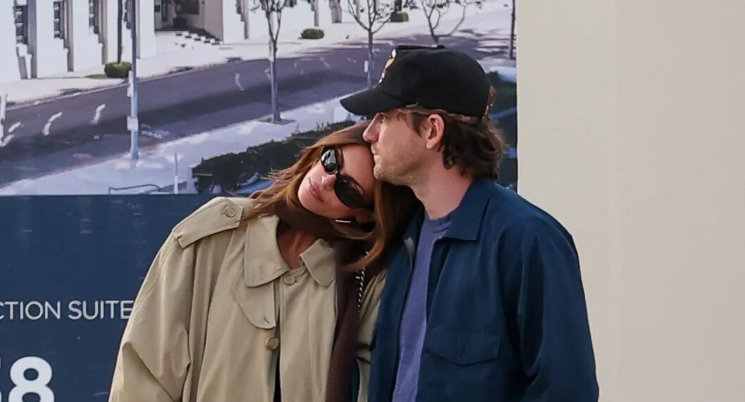 Kaia Gerber and Lewis Pullman Are Ready for Fall in Their Autumnal Couple Style