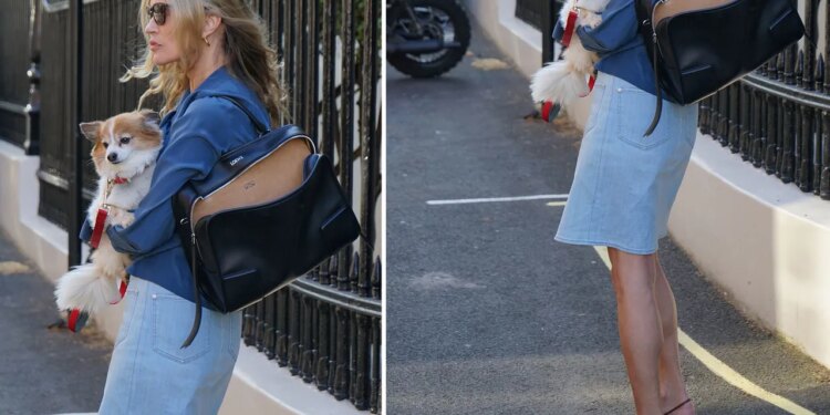 Falda de mezclilla de los años 90 y sandalias kitten, Kate Moss trae de vuelta la elegancia casual