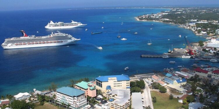Islas Caimán recibe a 55.639 pasajeros de cruceros en junio