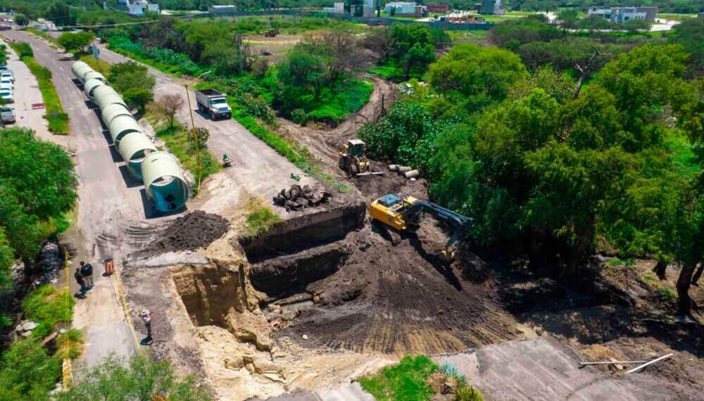 Avanza rehabilitación de vialidades Aguascalientes en cruceros clave