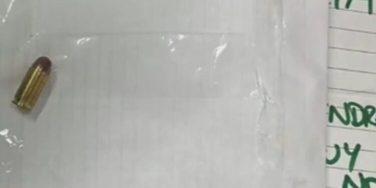 Amenaza en una escuela de Haedo: una bala y un mensaje para "suspender los viajes de egresados"