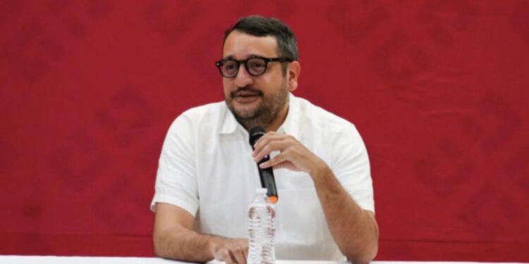 Morena oculta información de casi 100 viajes de Andrés Manuel López Beltrán, revela investigación
