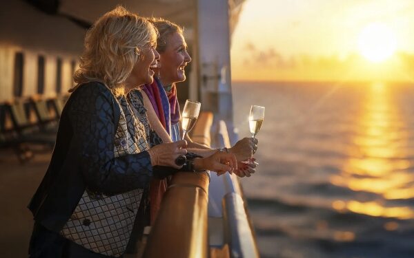 Fred. Olsen Cruise Lines ofrece USD 200 para gastos a bordo por camarote