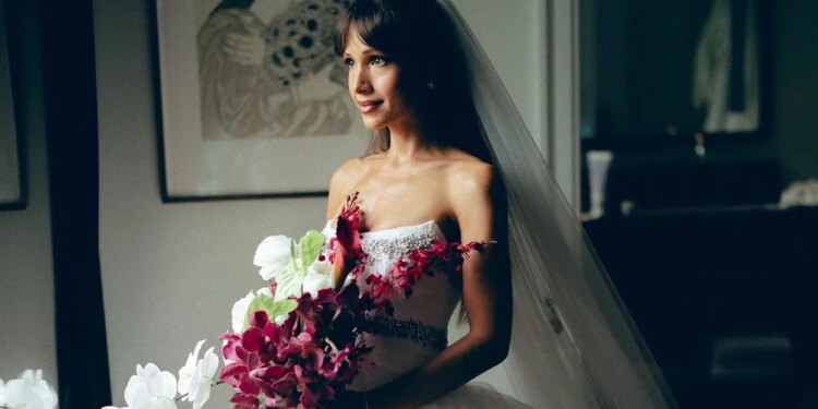Bridal Perfume: How to Choose the Right Fragrance for Your Wedding Day