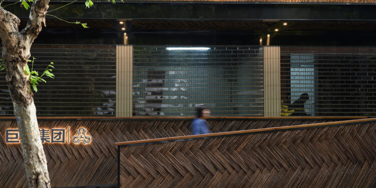 Mercado de alimentos Mengxi de Julu Foods Group / Roarc Renew