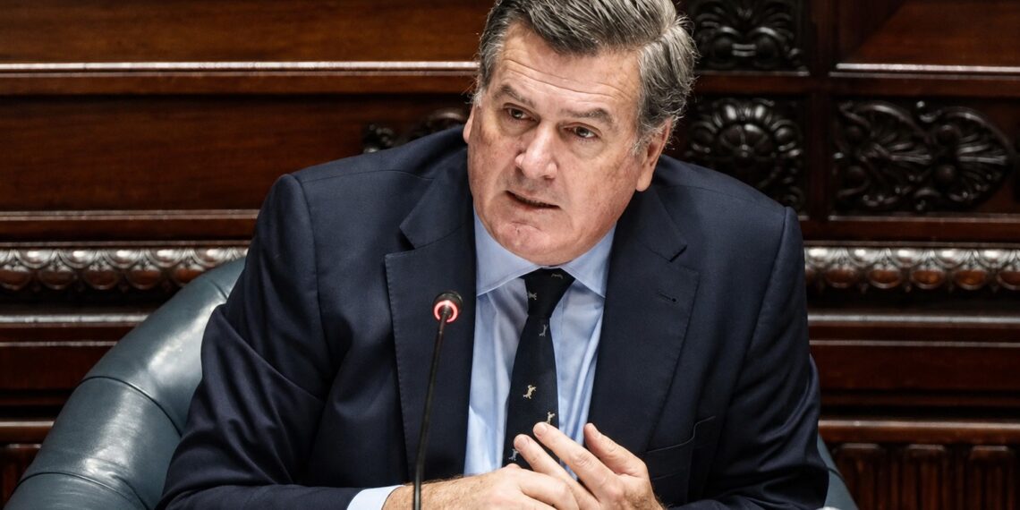 “Diplomacia parlamentaria”: Pedro Bordaberry propuso prohibir viajes de legisladores y funcionarios a cargo del erario publico