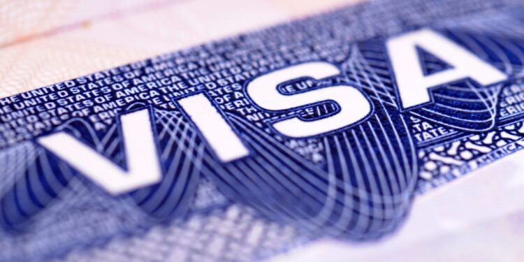 Los viajeros que pertenecen al Programa de Exención de Visa pueden ingresar a Estados Unidos sin tramitar la visa B1/B2.