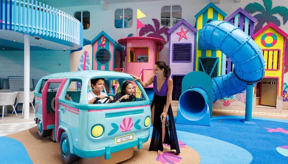 Royal Caribbean presenta una promoción especial para niños y adolescentes en sus cruceros para 2027