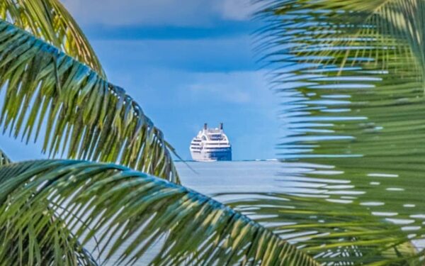 Ponant presenta seis viajes especiales para inicios de 2027