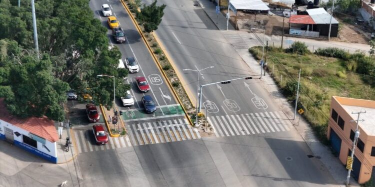 Sicarú Lulá Linda Oaxaca transforma crucero de Símbolos Patrios y Eduardo Mata – Oaxaca MX