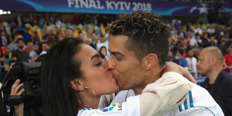 A Timeline of Cristiano Ronaldo and Georgina Rodríguez’s Relationship
