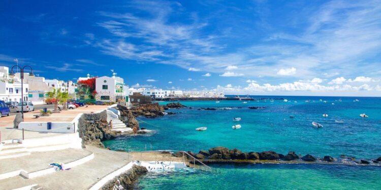 Las Islas Canarias, uno de los destinos favoritos de los cacereños para viajar este verano.