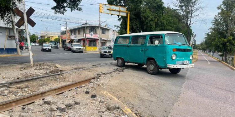 Cruceros del tren en Tehuacán completamente deteriorados