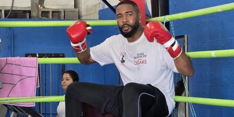 Cubano Yuniel Dorticós vuelve al ring en agosto ante colombiano Milton Núñez