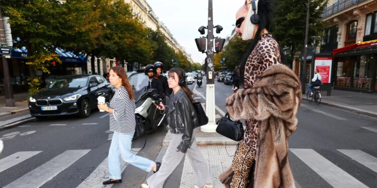 The Best Street Style Photos From the Spring 2027 Shows in Paris