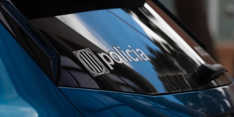 Detenida en Figueres por presuntamente estafar más de 2 millones con viajes fraudulentos