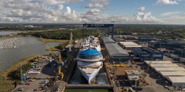 Aumentan los pedidos de cruceros a los astilleros: 82 pedidos en firme hasta el 2039