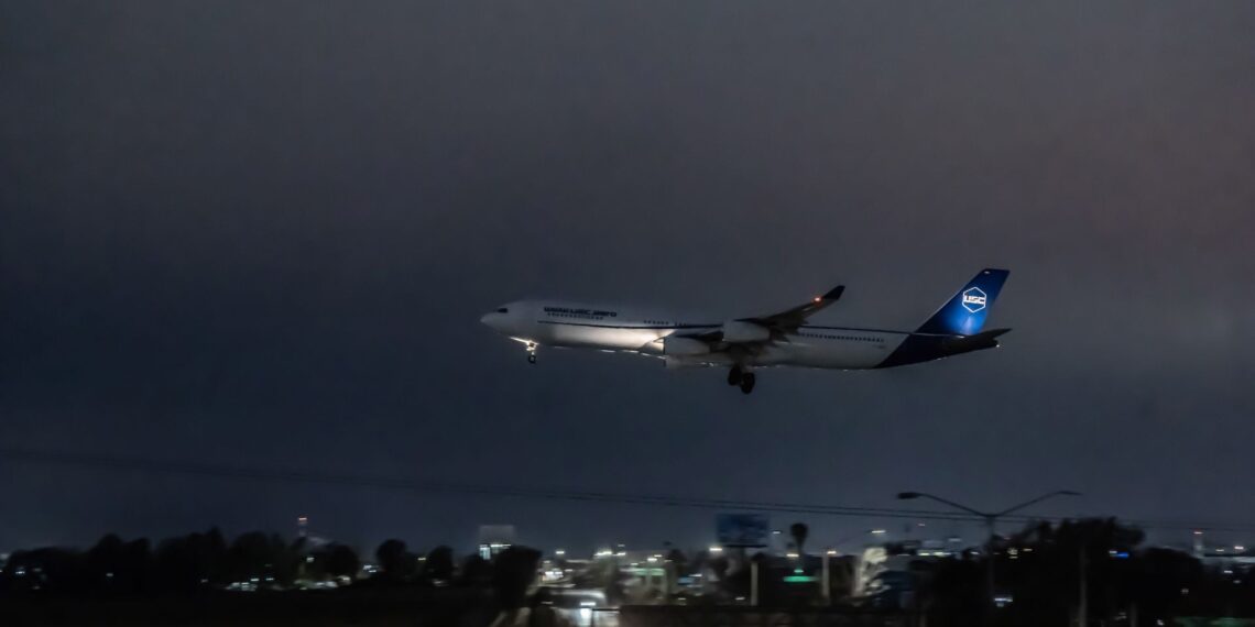 Interpol Busca a Presunto Defraudador de Viajes en México