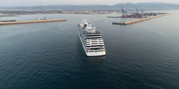 PortCastelló presenta su nueva estrategia para impulsar Castellón como destino de cruceros