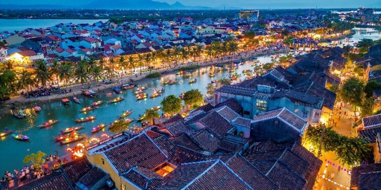 Cathay Pacific presenta su programa de otoño con cinco destinos de Asia-Pacífico