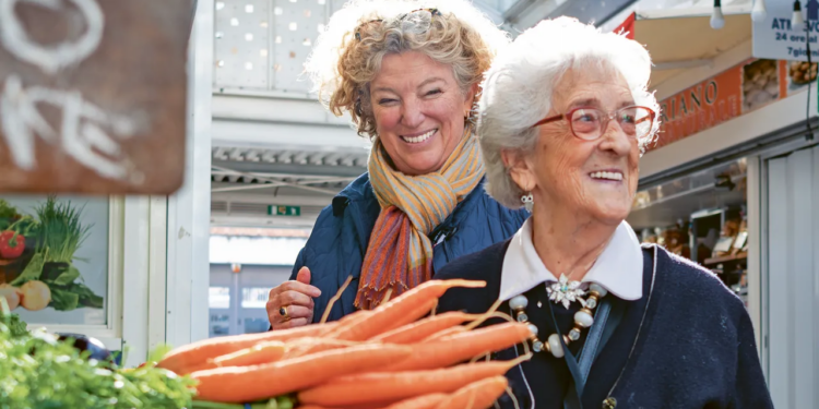 How to Live the Real La Dolce Vita, According to Italy’s “Pasta Grannies”
