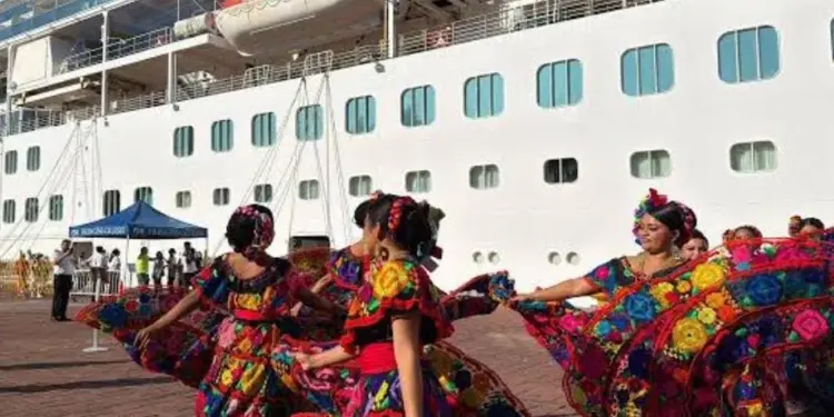 PUERTO Chiapas despega: crece 90% la llegada de pasajeros de crucero