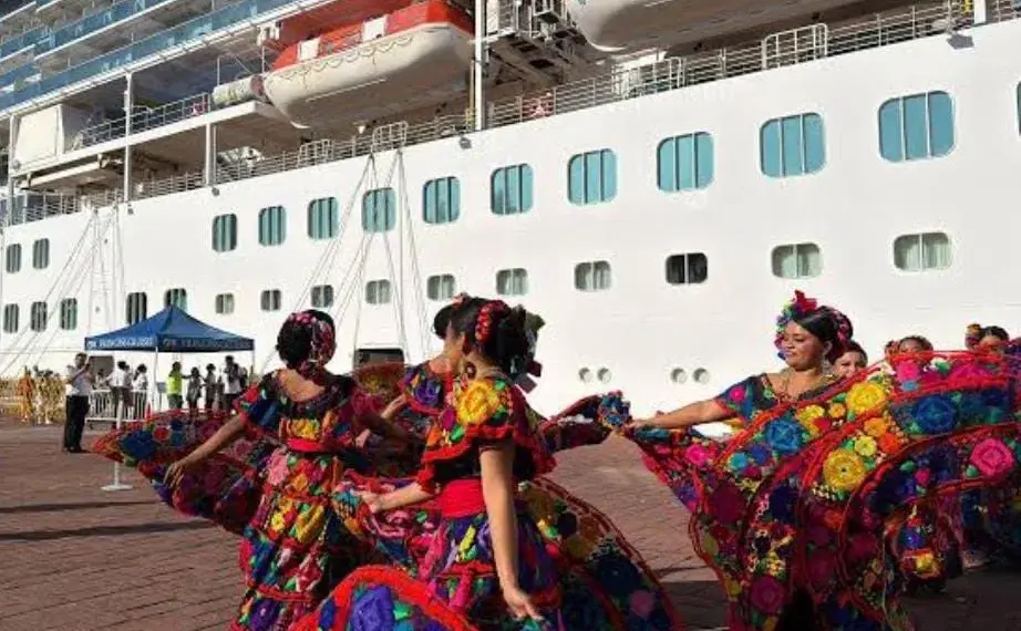 PUERTO Chiapas despega: crece 90% la llegada de pasajeros de crucero