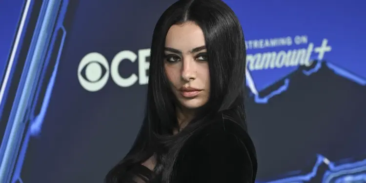 Del corte de cabello lob a las trenza boho, 8 looks de belleza que causaron sensación en los VMAs 2026