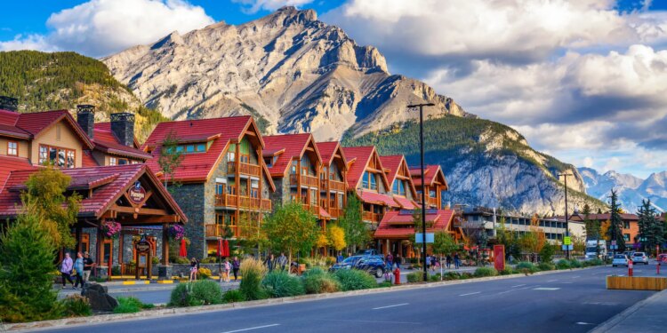 Estas son las ciudades más bonitas del mundo durante el buen tiempo: una está en España