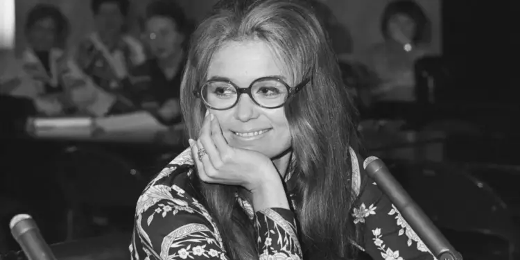 From the Archives: Liz Smith on Gloria Steinem’s Coming of Age in America